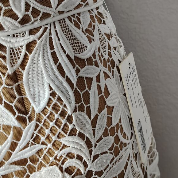 Jenny Yoo Lace White Samira Long Sleeve Mock Neck Mini Dress Size 8 Bride - Picture 6 of 16